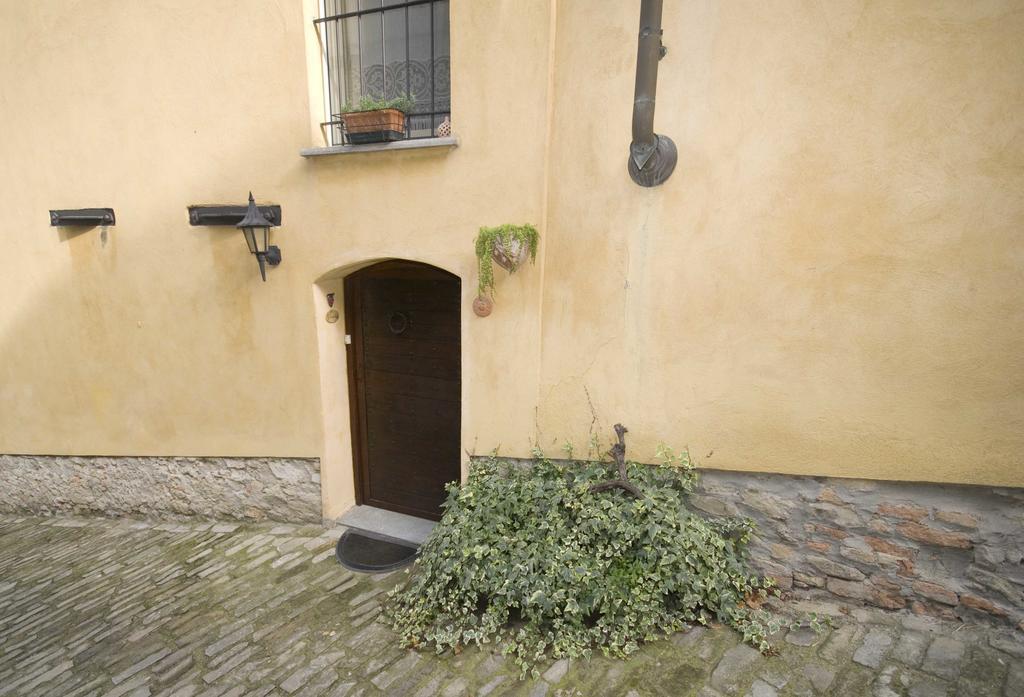 Archi Del '400 Appartamento บาโรโล ภายนอก รูปภาพ